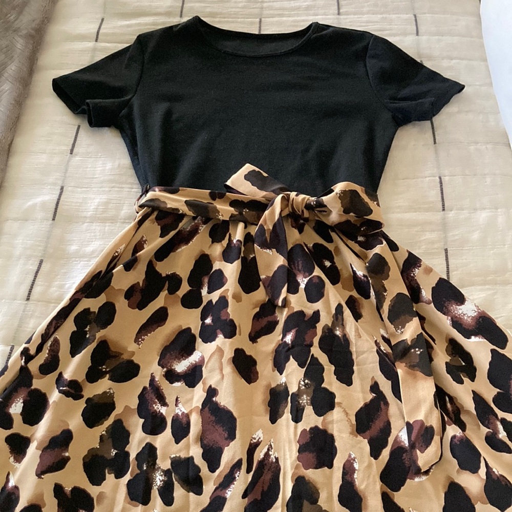 Adorable Shein black and cheetah print dress. Size S or 4.